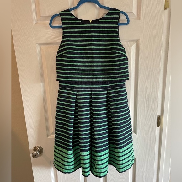Taylor Dresses & Skirts - Taylor Size 12 green and blue striped dress